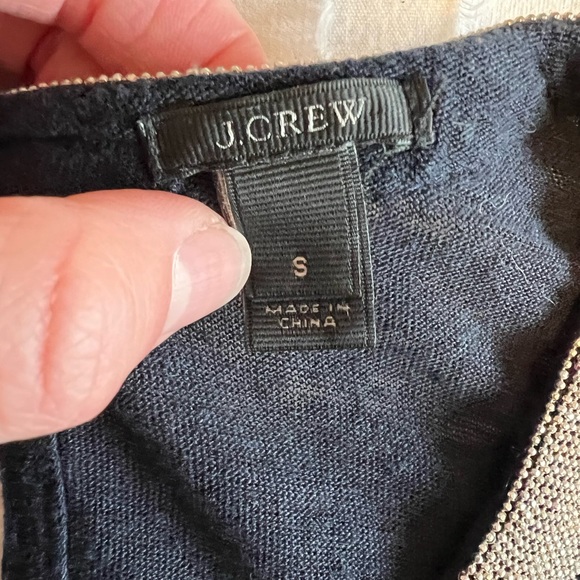 Top - Picture 4 of 5